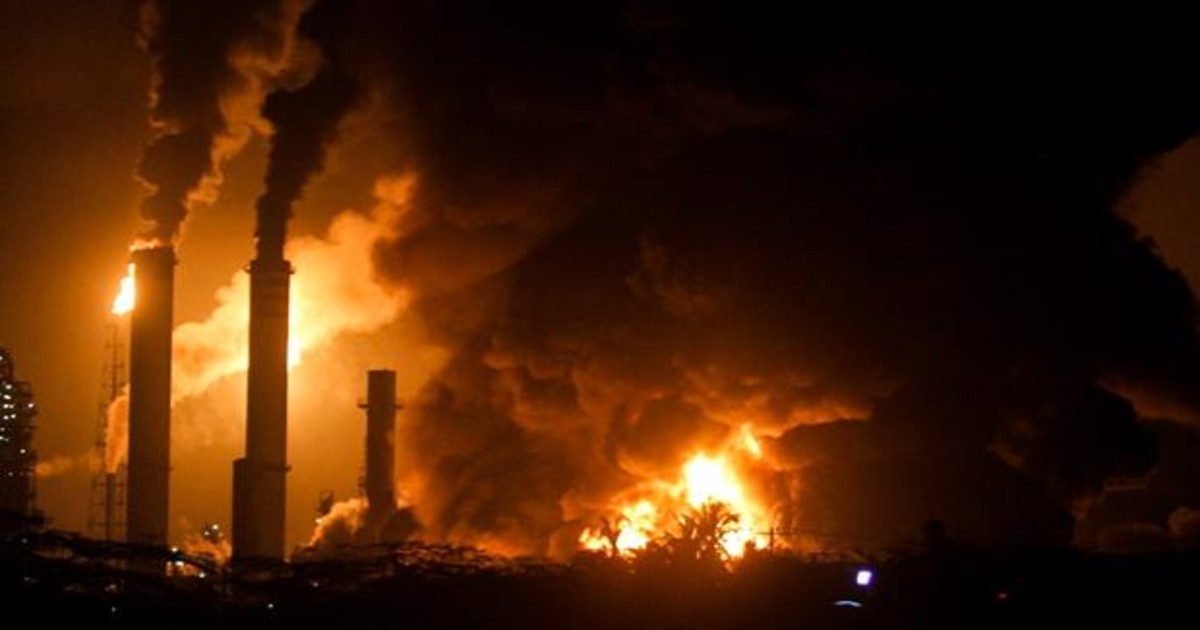 Al menos cien muertos en un incendio de una refinería ilegal en Nigeria
