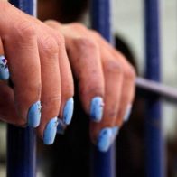 Un año de prisión preventiva a mujer acusada de ultimar a extranjero en Puerto Plata