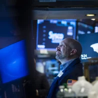 Wall Street cierra en rojo y Dow Jones baja un 3,57%, mayor caída desde 2020