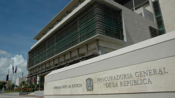 MP apelará decisión que descarga a imputados por soborno en caso Súper Tucano