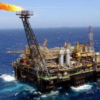 Petróleo Brent cae un 5,81 %, hasta 105,94 dólares