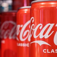 Coca-Cola prohíbe a sus empleados beber Pepsi y les impone otras reglas inusuales