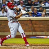Albert Pujols entra al Top 10 en hits en la historia de la MLB