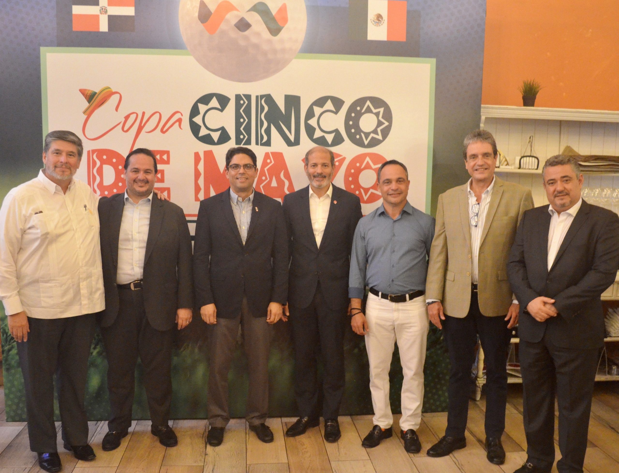 Cámara de Comercio Mexicana celebra la "Copa 5 de Mayo"