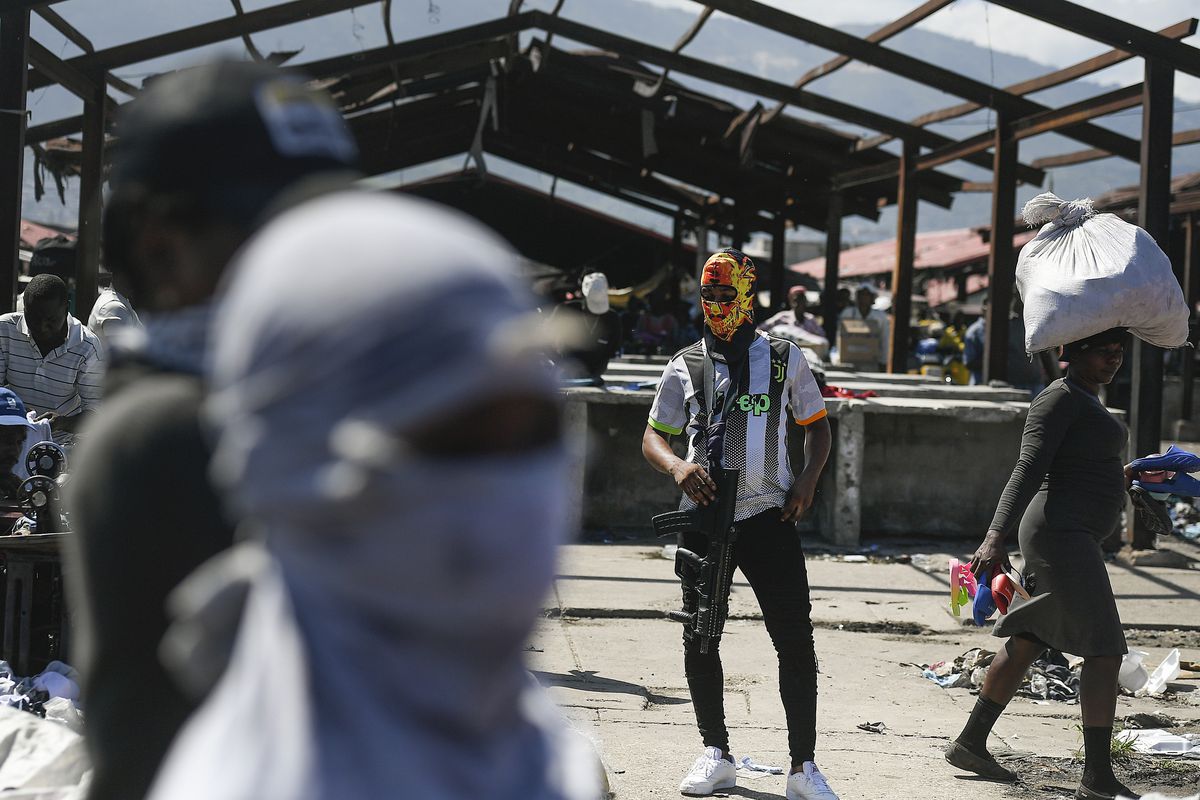 Azafata haitiana del autobús secuestrado en Haití, también es liberada