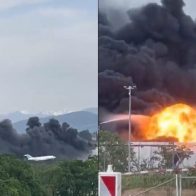 Reportan fuerte incendio en aeropuerto de Ginebra