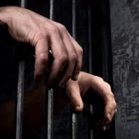 Condena a 12 años de prisión a hombre que mató a otro a puñaladas