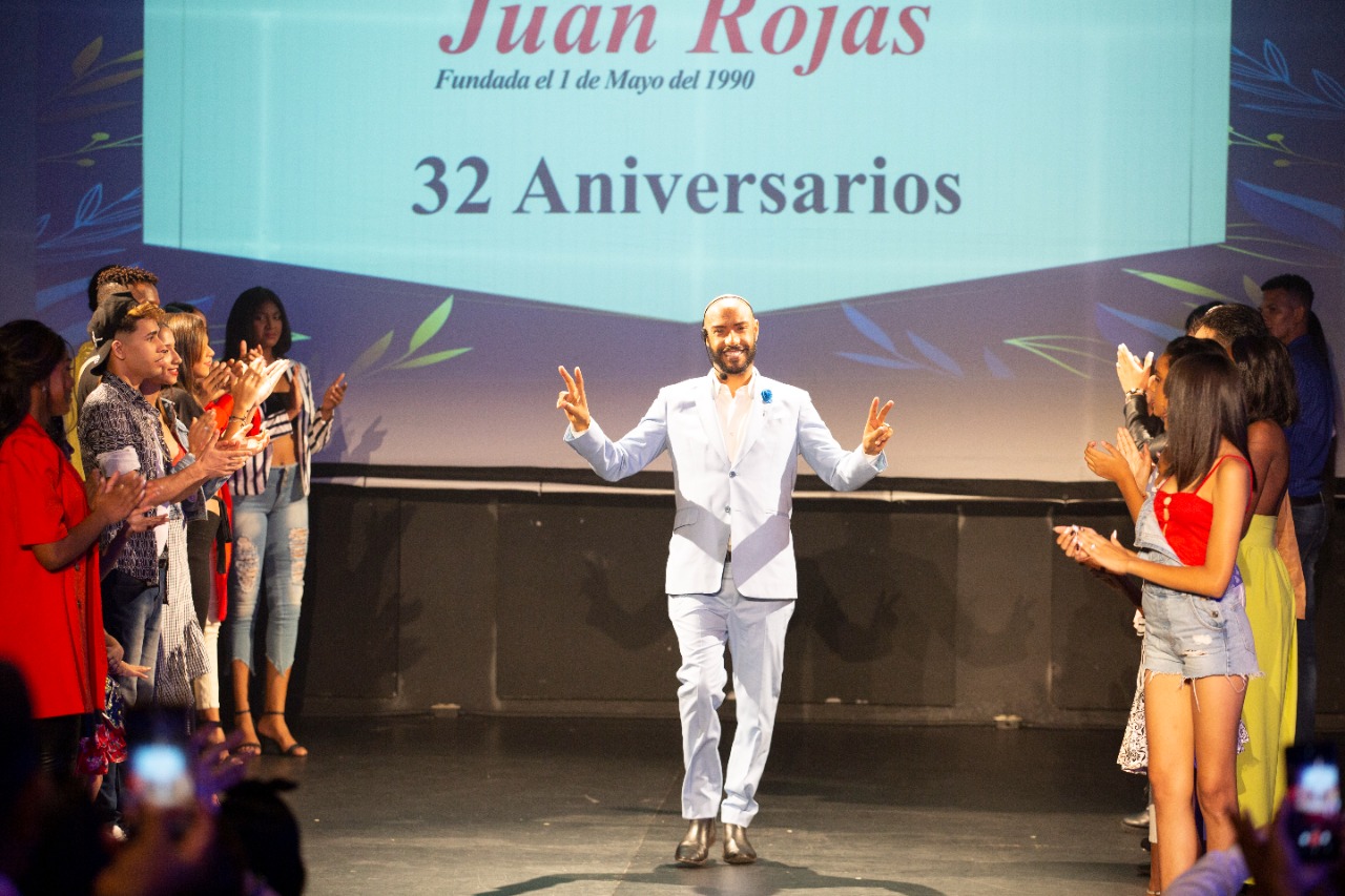 Tras 32 años de carrera, Juan Rojas se retira del mundo del modelaje