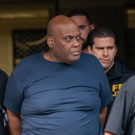 Sospechoso del tiroteo en el metro de Nueva York se declara no culpable
