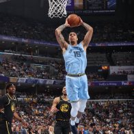 Los Grizzlies arrollan a los Warriors y siguen con vida en las semifinales del Oeste