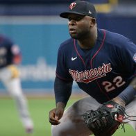 Miguel Ángel Sanó a cirugía; se desconoce su regreso a MLB