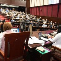 Senado aprueba proyecto de ley que protege la intimidad y el honor