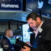 Wall Street cierra en verde y el Dow gana un 0,60% tras las actas de la Fed