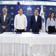 Invertirán más de RD$7 millones en readecuación y construcción de parques en Azua