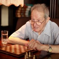 Fallece a los 100 años el ajedrecista y Gran Maestro ruso Yuri Averbakh