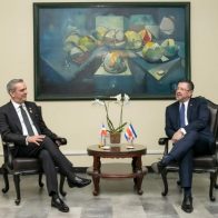 Abinader y presidente electo de Costa Rica se reúnen previo a juramentación