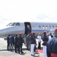 Abinader parte a Costa Rica para asistir a investidura de Rodrigo Chaves