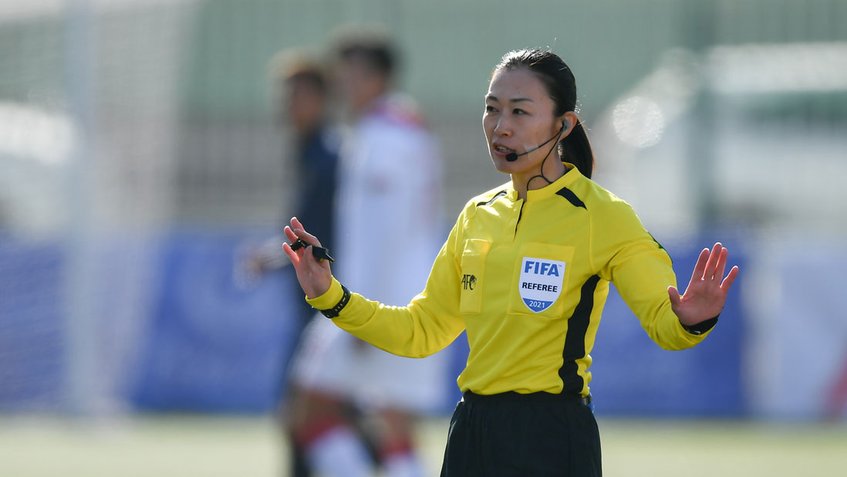 Histórica designación de seis árbitras para el Mundial de Catar