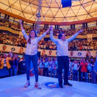 Carolina Mejía y José Paliza abarrotan coliseo Teo Cruz en cierre de campaña