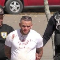 Envían a prisión a dos de tres policías acusados de la muerte de Richard Báez en Santiago