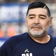 Camiseta de Maradona se subasta por 8,4 millones de euros