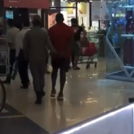 Video muestra momento en que agente PN se lleva detenido a David de los Santos