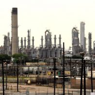 El petróleo de Texas baja un 0,5% y cierra en 95,78 dólares el barril