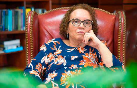 Red desmantelada en caso Gavilán habría borrado antecedentes de acusado de amenazar a Miriam German