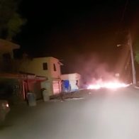 Protestan por largas tandas de apagones en Los Alcarrizos