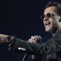 Marc Anthony suspende concierto en Panamá por un "accidente"