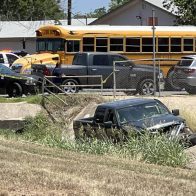 Ascienden a 16 muertos, entre ellos el agresor, en tiroteo en escuela de Texas