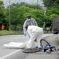 Detienen en Costa Rica a mujer requerida en EE.UU. por homicidio de ciclista