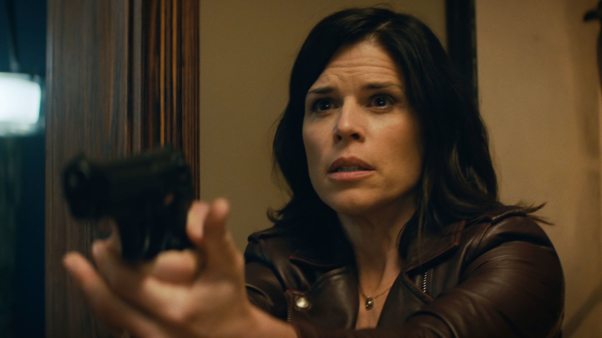 Actriz Neve Campbell abandona saga "Scream" por bajo salario
