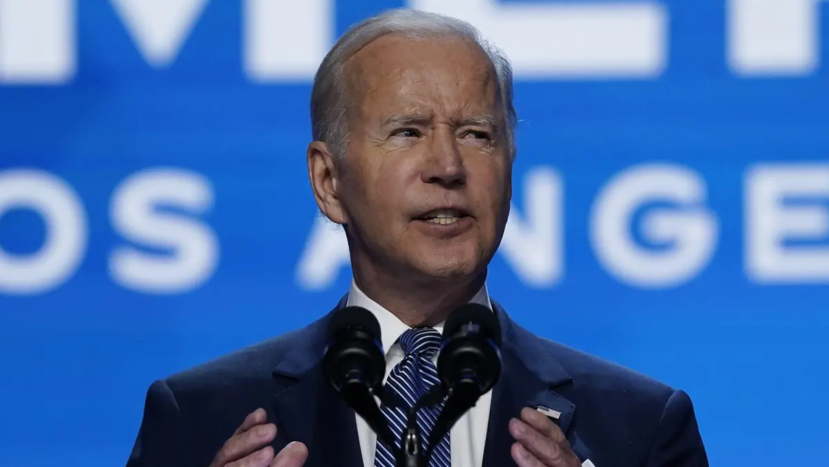 Biden minimiza la polémica de la cumbre y pide centrarse en asuntos "serios"
