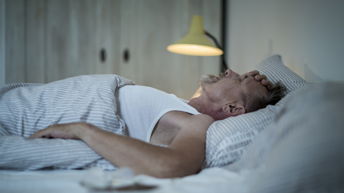 Pesadillas frecuentes en hombres podrían ser señal temprana del párkinson