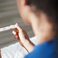 El estrés pandémico podría alterar la fertilidad femenina, según estudio