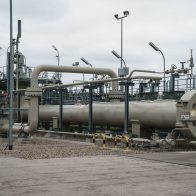 El barril de petróleo Brent sube un 1,03 % hasta 117,54 dólares