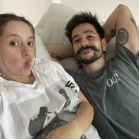 Camilo revela que Evaluna se comió su placenta tras el parto