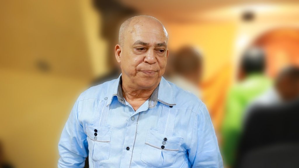 Johnny Portorreal acusado de estafar a 283 miembros de la familia Rosario