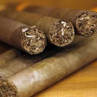 Diputados aprueban ley que declara al tabaco y el cigarro patrimonio cultural de RD