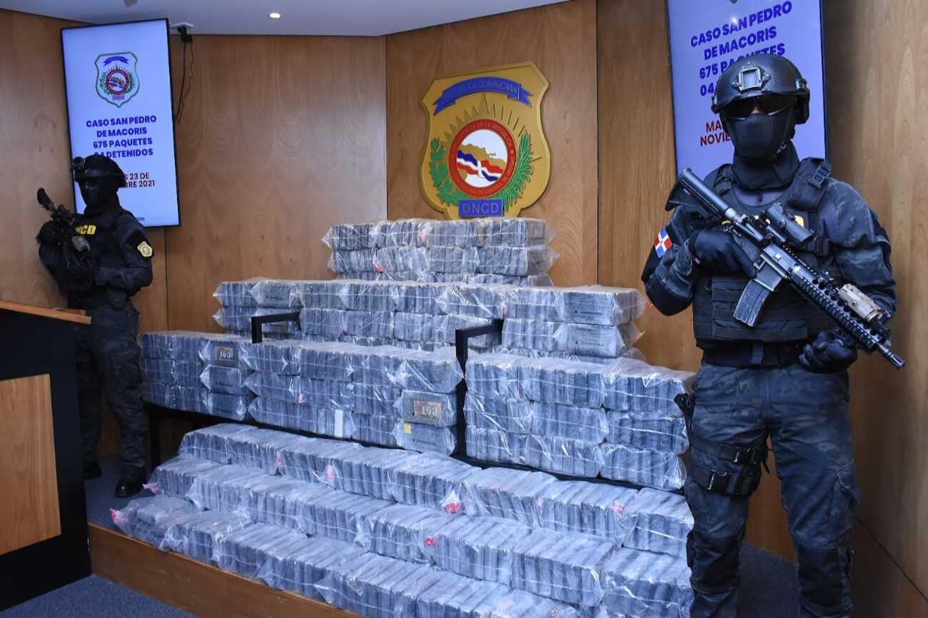Gobierno afirma que ha "sacado de las calles" más de 2.4 toneladas de droga