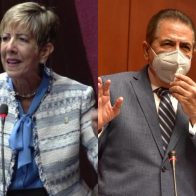 Senadores muestras sus dotes en el canto en el Congreso Nacional