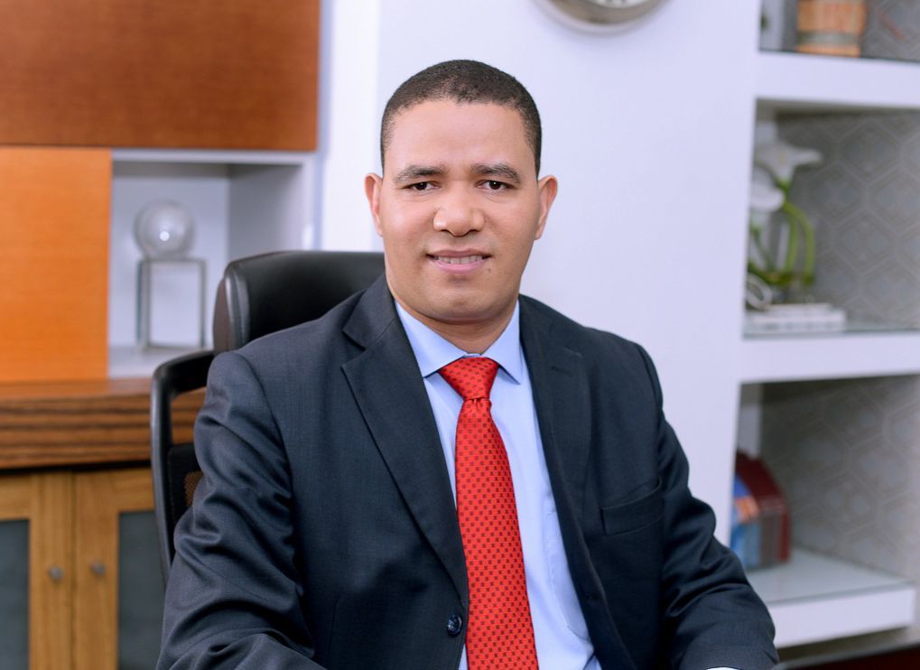 ADOMA felicita a De Último Minuto por revolucionar el periodismo digital en tan solo un año
