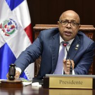 Aprueban crear departamento de crédito para estudiantes de escasos recursos