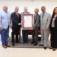 El Senado reconoce al radiodifusor Calazán Omar Cepeda Polanco