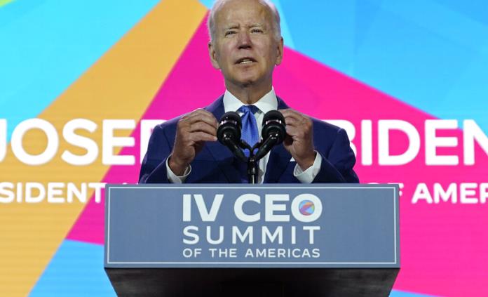 Biden dice que su visión para América está "a años luz" de la que tuvo Trump