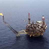 El petróleo Brent baja un 0,92%, hasta 121,20 dólares