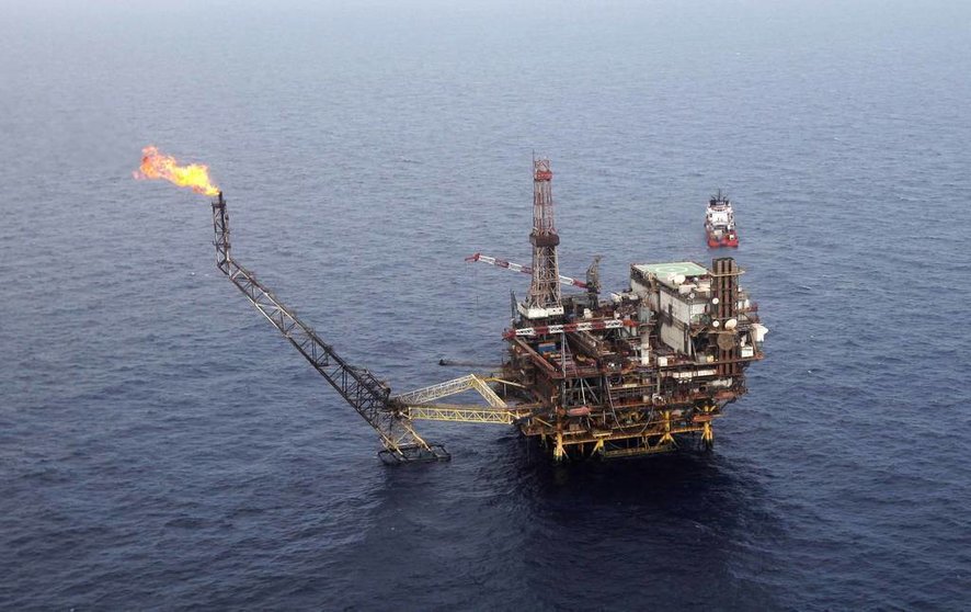 El petróleo Brent baja un 0,92%, hasta 121,20 dólares