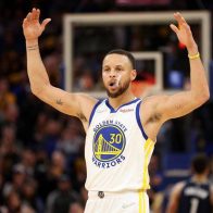 Stephen Curry: "Voy a jugar el cuarto partido. Eso es todo lo que sé ahora"