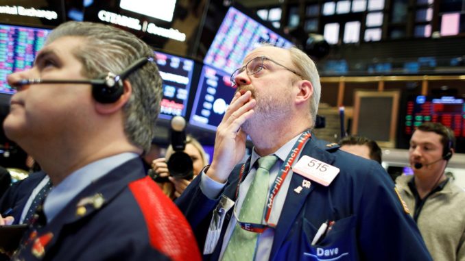 Wall Street cierra en rojo y el Dow Jones baja un 0,82%